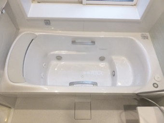 上質で心休まるリラックス空間に 上質で心休まるリラックス空間に